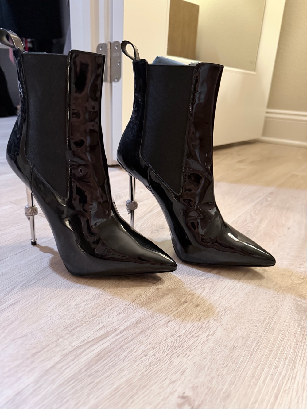 Philipp Plein Black Patent Leather Ankle Boots โ EU 38 / US 7.5